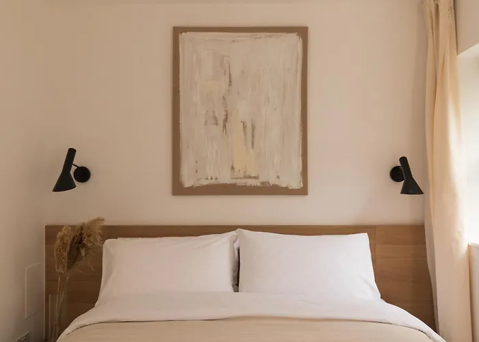 Japandi Residence 1Br Designer Flat With Private Garden